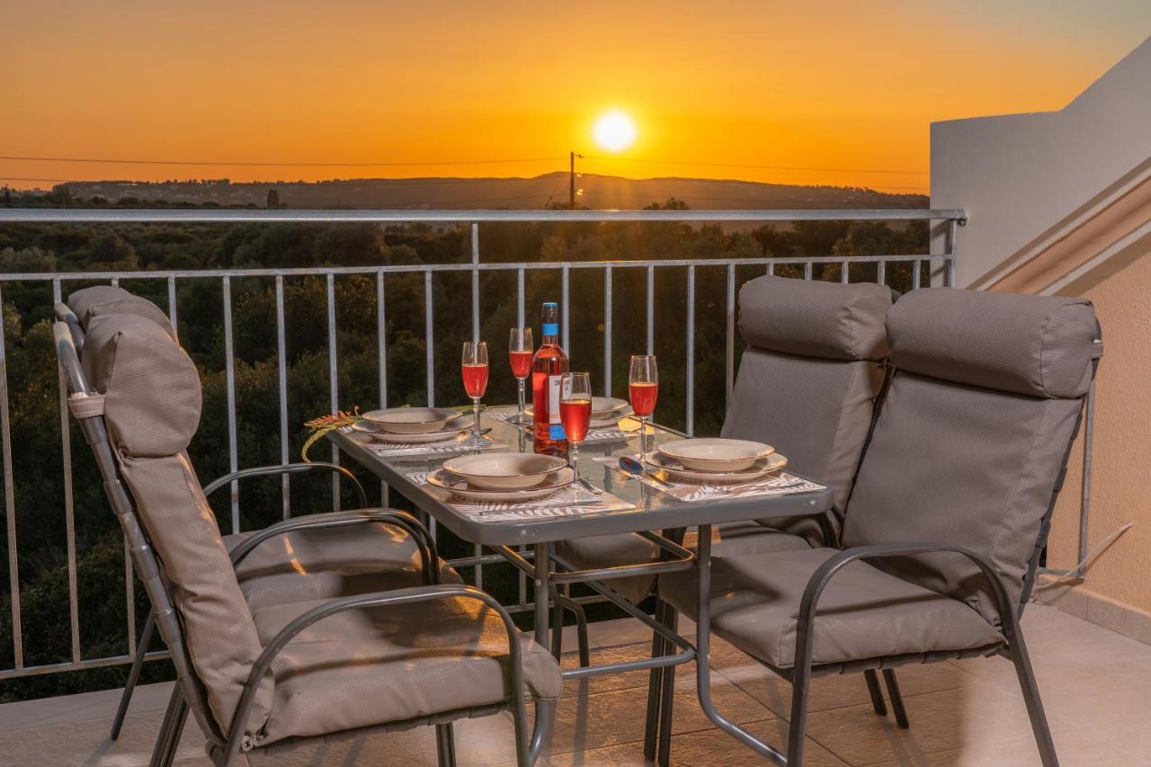 Peratáta Mimoza'S Apartment מראה חיצוני תמונה